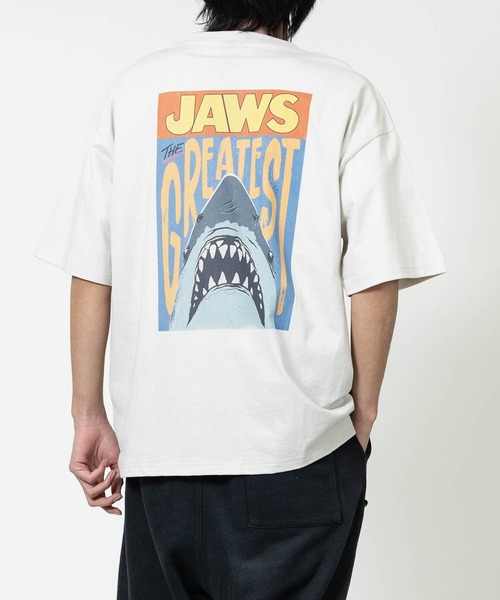 JOHN'S CLOSET（ジョンズクローゼット）の「【15】〔JAWS/ジョーズ〕ポスタープリント ユーズドライク半袖Tシャツ（Tシャツ/カットソー・メンズ・ブラック系1/ホワイト系2/ホワイト系1/ブラック系2・X-LARGE/LARGE/MEDIUM）」の22枚目の写真