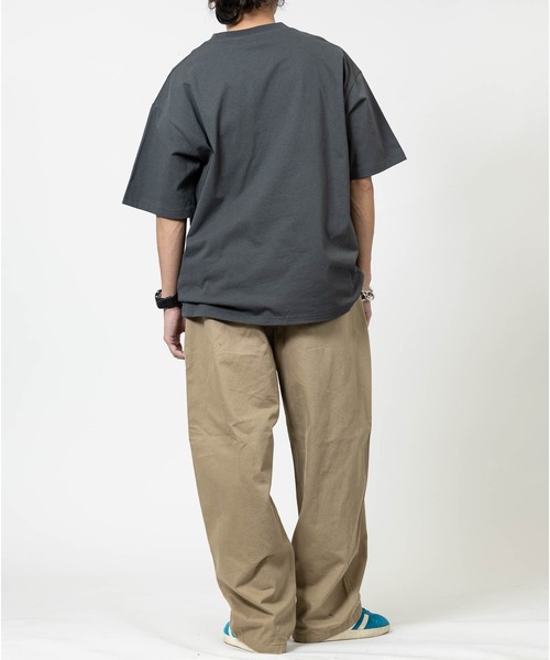 JOHN'S CLOSET（ジョンズクローゼット）の「【15】〔JAWS/ジョーズ〕ポスタープリント ユーズドライク半袖Tシャツ（Tシャツ/カットソー・メンズ・ブラック系1/ホワイト系2/ホワイト系1/ブラック系2・X-LARGE/LARGE/MEDIUM）」の19枚目の写真