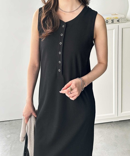 GeeRA(ジーラ)の「全骨格対応!前後2WAY細見えヘンリーネックタンクワンピース(ワンピース・レディース・ブラック/チャコール・SMALL/MEDIUM/LARGE/X-LARGE)」の3枚目の写真