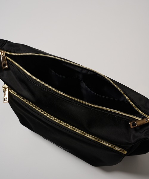 Arnold Palmer（アーノルドパーマー）の「ポリエステル ラウンド ショルダーバッグ（ショルダーバッグ・レディース・チャコールグレー/グレイッシュベージュ/ブラック・F）」の12枚目の写真