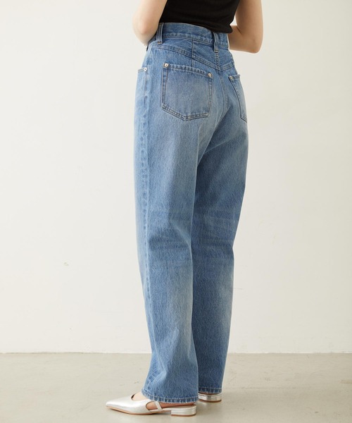 MILKFED.(ミルクフェド)の「STRAIGHT DENIM PANTS(デニムパンツ・レディース・インディゴブルー/ブラック/ライトブルー・S/M)」の6枚目の写真