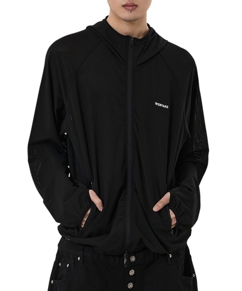 OY(オーワイ)の「『OY/オーワイ』SHADOW MESH WINDBREAKER /シャドーメッシュウィンドブレイカー(ナイロンジャケット・メンズ・ブラック/グレー・L/M)」の2枚目の写真