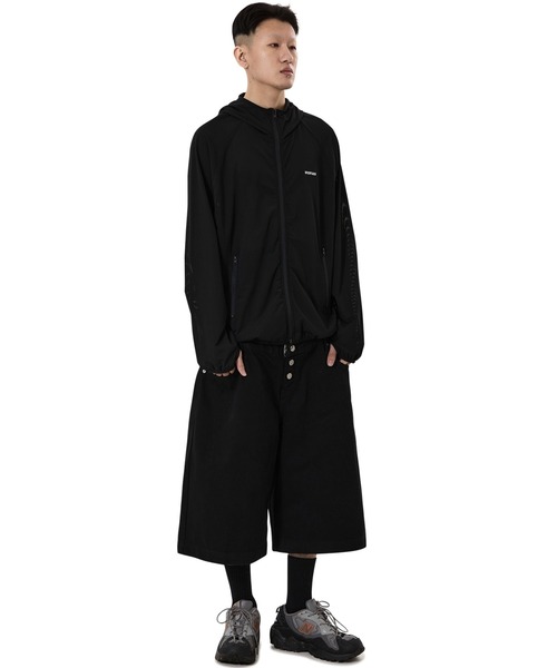 OY(オーワイ)の「『OY/オーワイ』SHADOW MESH WINDBREAKER /シャドーメッシュウィンドブレイカー(ナイロンジャケット・メンズ・ブラック/グレー・L/M)」の7枚目の写真