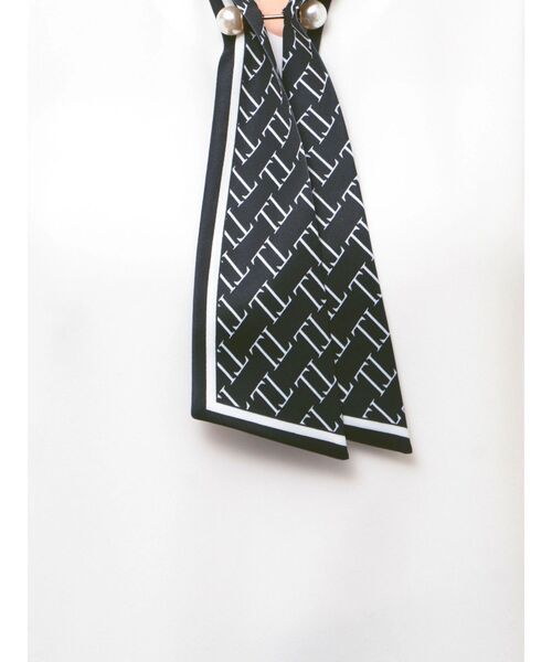 TONAL（トーナル）の「スカーフタイパールブラウス（シャツ/ブラウス・レディース・ピンク/ネイビー/オフホワイト・MEDIUM）」の20枚目の写真