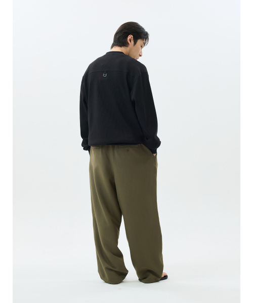 JAMIE WEST(ジェイミーウエスト)の「ヘンリーネックワッフルスウェット(ブラック)(スウェット・レディース・その他・MEDIUM/LARGE/X-LARGE)」の3枚目の写真