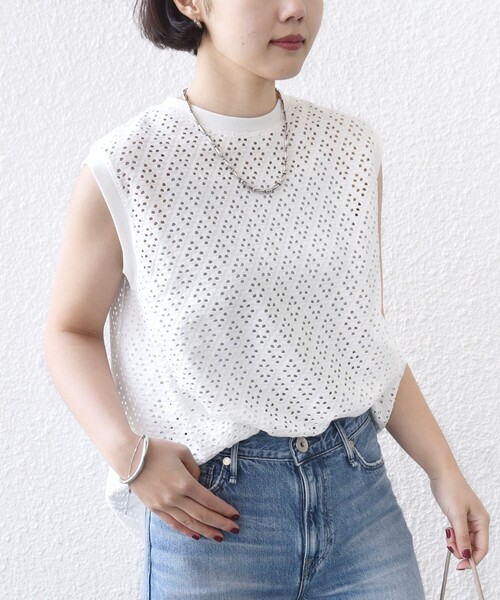 SHIPS(シップス)の「〈手洗い可能〉アイレット ノースリーブ フレア プルオーバー(Tシャツ/カットソー・レディース・ライトグリーン/ホワイト/ブラック・ONE SIZE)」の19枚目の写真