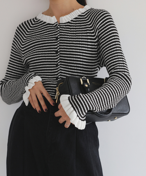 SLOBE IENA（スローブイエナ）の「《追加3》tyn.TGOR/トゴール フリルカーディガン J0102（カーディガン/ボレロ・レディース・ブラック/ライトグレー・FREE）」の15枚目の写真