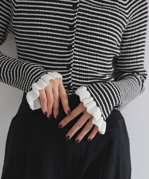 SLOBE IENA（スローブイエナ）の「《追加3》tyn.TGOR/トゴール フリルカーディガン J0102（カーディガン/ボレロ・レディース・ブラック/ライトグレー・FREE）」の16枚目の写真