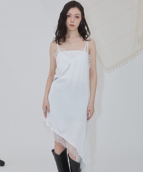 ENVYM（アンビー）の「サテンレースアシメワンピース（ワンピース・レディース・ブラック/ブラウン/ホワイト・FREE）」の7枚目の写真