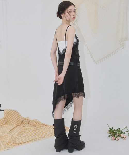 ENVYM（アンビー）の「サテンレースアシメワンピース（ワンピース・レディース・ブラック/ブラウン/ホワイト・FREE）」の22枚目の写真