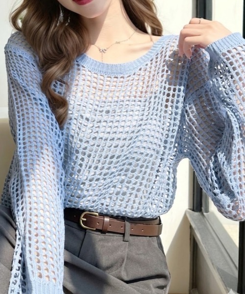 Ada.(エイダ)の「メッシュ編み オーバー ニット(ニット/セーター・レディース・ブラック/ブルー/ベージュ/ホワイト・FREE)」の4枚目の写真