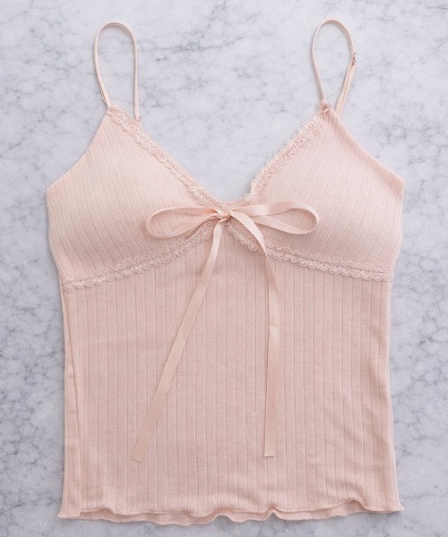 TITTY&CO.（ティティーアンドコー）の「カップ付きリボンキャミ（キャミソール・レディース・ブラック/ピンク/ホワイト・FREE）」の3枚目の写真