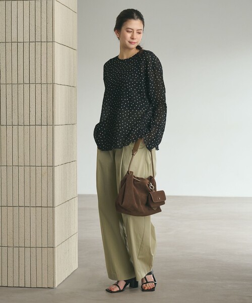 BEAUTY&YOUTH UNITED ARROWS（ビューティーアンドユースユナイテッドアローズ）の「ポリエステル ドット シアー ブラウス ウォッシャブル（シャツ/ブラウス・レディース・ダークブラウン/ブラック/オフホワイト・FREE）」の9枚目の写真