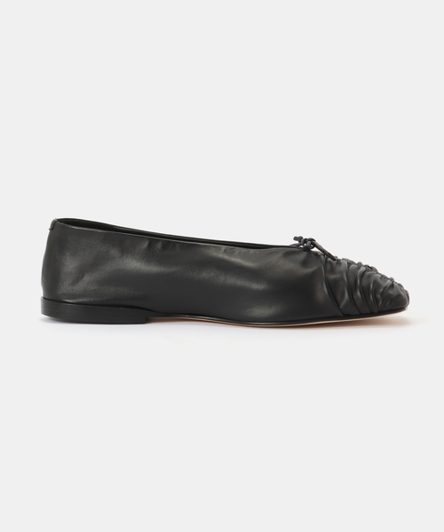 JVAM(ジェーヴィエーエム)の「JVAM/ジェイヴィエーエム CARIN GATHER FLAT(その他シューズ・レディース・ベージュ/ブラック・23cm/23.5cm/24cm/24.5cm)」の8枚目の写真