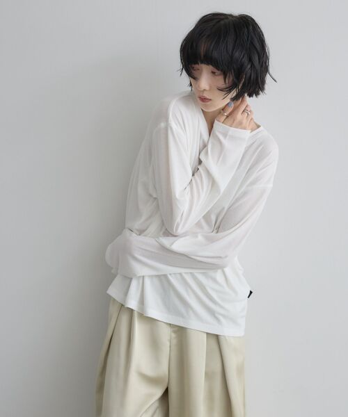 kivi(キヴィ)の「シアーオーバーT(Tシャツ/カットソー・レディース・ライトグリーン/ブラック/オフホワイト・FREE)」の10枚目の写真