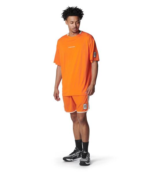 UNDER ARMOUR(アンダーアーマー)の「UAテック ストリートクエスト ショートスリーブ Tシャツ(バスケットボール/メンズ)(Tシャツ/カットソー・メンズ・オレンジ系その他・L/M/XL/2XL/S/3XL)」の3枚目の写真