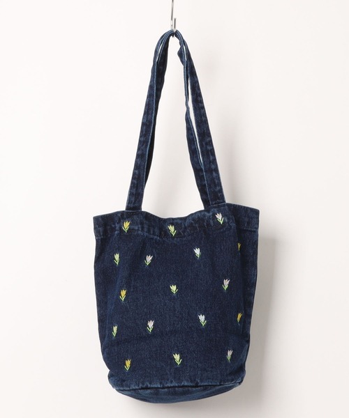 ammy.(エイミードット)の「【 ammy. / エイミードット 】 ミニ フラワー 刺繍 デニム トートバッグ(トートバッグ・レディース・ブラック/ライトブルー/ブルー/ブルー系その他/ブルー系その他2・FREE)」の17枚目の写真