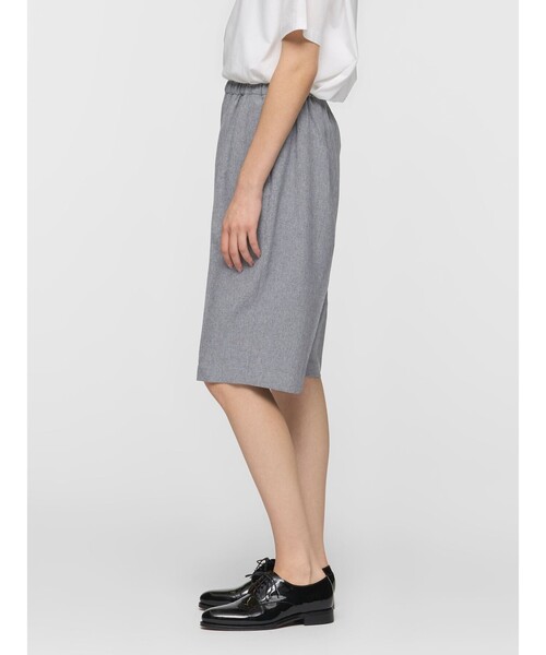 mizuiroind(ミズイロインド)の「mizuiro ind センタープレスショートパンツ(その他パンツ・レディース・ブラック/グレー/ブラウン/チャコールグレー/ネイビー・FREE)」の17枚目の写真