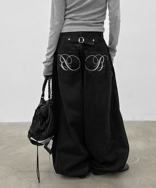 BLACKUP（ブラックアップ）の「[MADE] ピーコックバルーンコットンパンツ（その他パンツ・レディース・ブラック・SMALL/MEDIUM）」の3枚目の写真