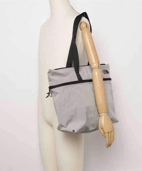 THE NORTH FACE(ザノースフェイス)の「ザ ノース フェイス THE NORTH FACE Rafter Tote SP ラフタートートSP(トートバッグ・メンズ・その他・ONE SIZE)」の2枚目の写真