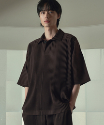 TNGT（ティーエヌジーティー）の「Yoyogi Pleats Polo (Brown) TNTS6E212W2（ポロシャツ）」