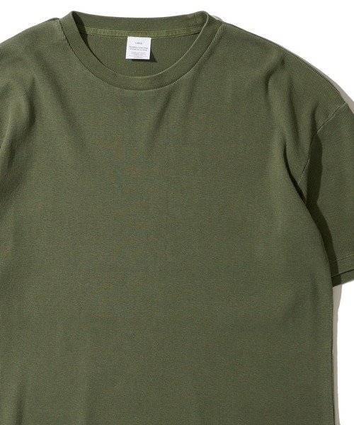 ADPOSION(アドポーション)の「【SEABEES/シービーズ】ピグメントテレコクルーネックTシャツ(Tシャツ/カットソー・メンズ・ブラック/アイボリー/カーキ・MEDIUM/LARGE)」の3枚目の写真