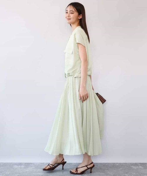 MK MICHEL KLEIN（エムケーミッシェルクラン）の「[洗える]カラミ織シアープリーツスカート（スカート・レディース・ブラウン/ライトグリーン・38）」の6枚目の写真