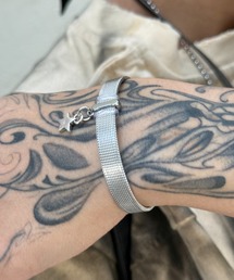 XU（エックスユー）の「【Never mind the XU】silver star belt bracelet / 【ネバーマインド ザ エックスユー】シルバースターベルトブレスレット（ブレスレット）」