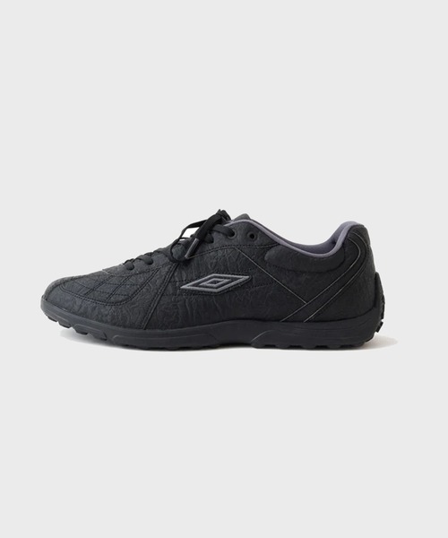 WHITE MOUNTAINEERING(ホワイトマウンテニアリング)の「【White Mountaineering / ホワイトマウンテニアリング】WM×UMBRO MOTOR A1(スニーカー・メンズ・ブラック・27/26)」の2枚目の写真
