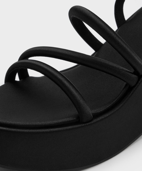 CHARLES & KEITH(チャールズ & キース)の「Lindon リンドン サテンストラッピー プラットフォーム ウエッジ(サンダル・レディース・アイボリー/ブラック系その他2・22.5cm/23cm/23.5cm/24.5cm/25cm/25.5cm)」の12枚目の写真
