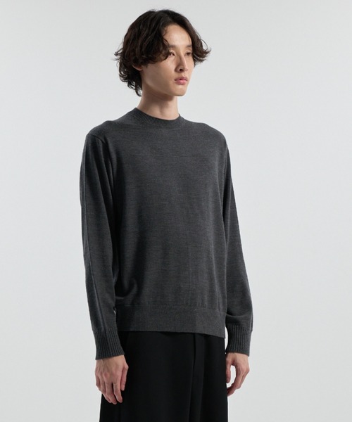 CINOH(チノ)の「15.5 MICRON WOOL CREW NECK KNIT(ニット/セーター・メンズ・チャコールグレー/ブラック・4/2)」の6枚目の写真