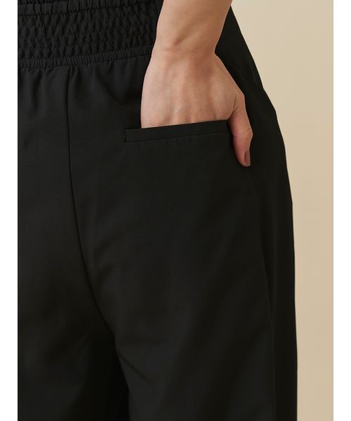SNIDEL（スナイデル）の「タックドレープワイドパンツ（その他パンツ・レディース・ベージュ/アイボリー/ブラック・1/0）」の12枚目の写真