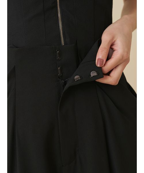 SNIDEL（スナイデル）の「タックドレープワイドパンツ（その他パンツ・レディース・ベージュ/アイボリー/ブラック・1/0）」の13枚目の写真