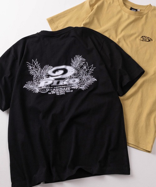 Piko（ピコ）の「【98】【PIKO/ピコ】ワンポイント刺繍 アソート バックプリント クルーネックTシャツ/サーフ/Y2K（Tシャツ/カットソー・メンズ・ホワイト系5/ブラック系1/ホワイト系3/ホワイト系4/ホワイト系1/ブルー系1/ホワイト系2/ホワイト系6/イエロー系1/ネイビー系2/ネイビー系1/ブラック系4/グレー系1/ブラック系2/グレー系2/ブラック系3・LL/L）」の10枚目の写真