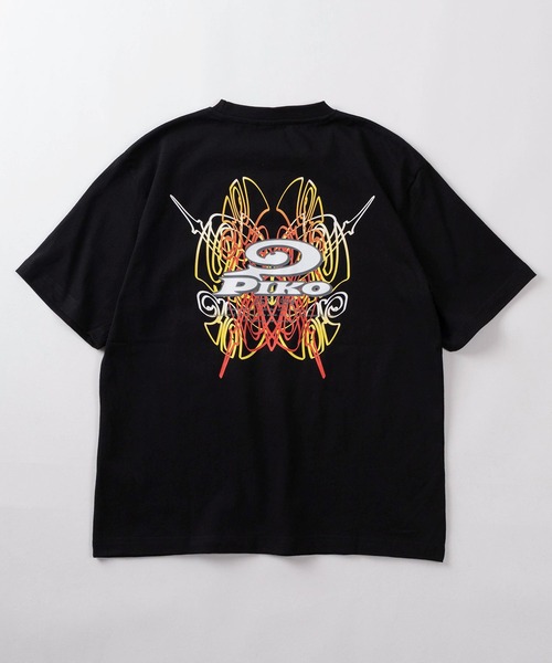 Piko(ピコ)の「【98】【PIKO/ピコ】ワンポイント刺繍 アソート バックプリント クルーネックTシャツ/サーフ/Y2K(Tシャツ/カットソー・メンズ・ホワイト系5/ブラック系1/ホワイト系3/ホワイト系4/ホワイト系1/ブルー系1/ホワイト系2/ホワイト系6/イエロー系1/ネイビー系2/ネイビー系1/ブラック系4/グレー系1/ブラック系2/グレー系2/ブラック系3・LL/L/M)」の19枚目の写真