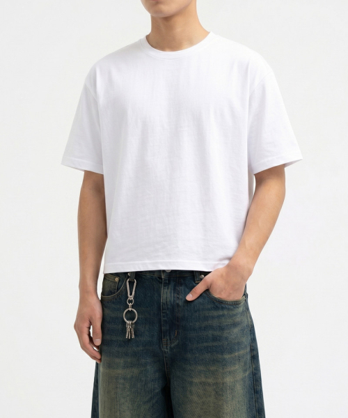 UNDEROFF(アンダーオフ)の「メンズ コットン 半袖 リアル クロップTシャツ ホワイト(Tシャツ/カットソー・メンズ・ホワイト・LARGE/X-LARGE/MEDIUM)」の2枚目の写真