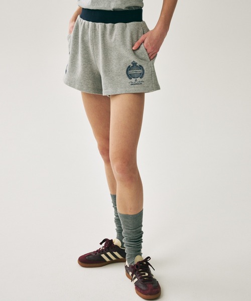 Mardi Mercredi（マルディメクルディ）の「MINI SHORTS ORIGINALIS 25 / ミニ ショーツ オリジナルス 25（スウェットパンツ・レディース・クリーム/バーガンディー/ネイビー/グレー・FREE）」の9枚目の写真
