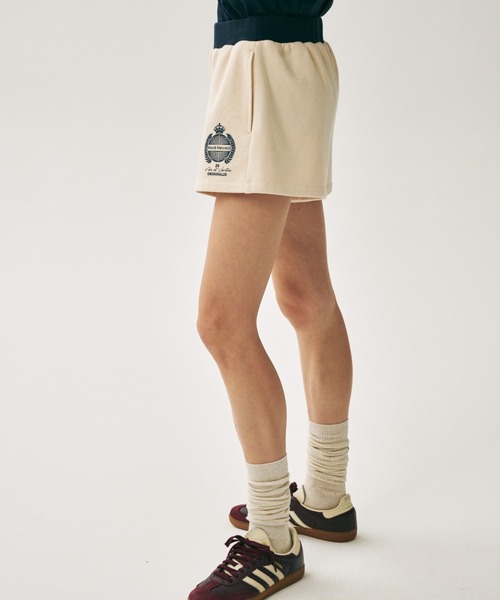 Mardi Mercredi（マルディメクルディ）の「MINI SHORTS ORIGINALIS 25 / ミニ ショーツ オリジナルス 25（スウェットパンツ・レディース・クリーム/バーガンディー/ネイビー/グレー・FREE）」の16枚目の写真