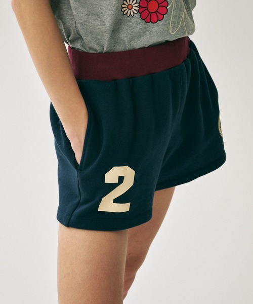 Mardi Mercredi（マルディメクルディ）の「MINI SHORTS ORIGINALIS 25 / ミニ ショーツ オリジナルス 25（スウェットパンツ・レディース・クリーム/バーガンディー/ネイビー/グレー・FREE）」の20枚目の写真
