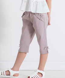 BeBe（ベベ）の「【接触冷感】ストレッチウェザーポケットフリルサブリナパンツ(90~160cm)（その他パンツ）」