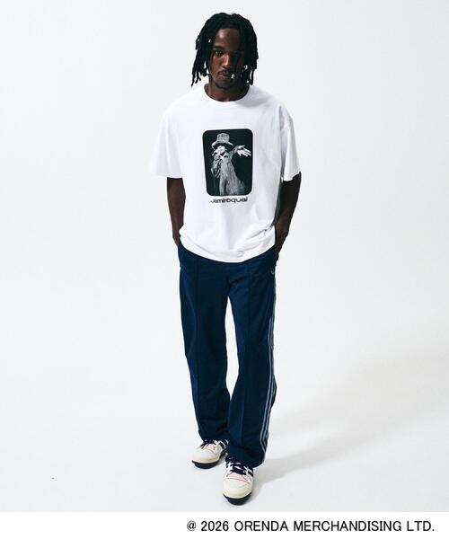 tk.TAKEO KIKUCHI（ティーケータケオキクチ）の「【Music Selection】Jamiroquai／ジャミロクワイ Tシャツ（Tシャツ/カットソー・メンズ・ブラック/ホワイト・03/02）」の9枚目の写真