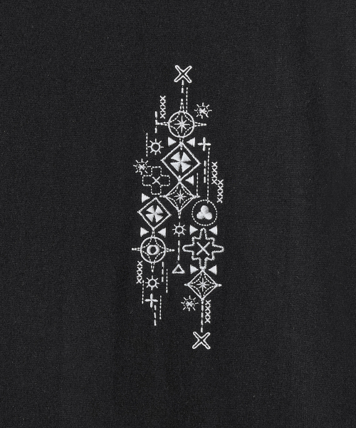 GAKKAI UNIONS(ガッカイユニオンズ)の「サンシャイン刺繍半袖Tシャツブラック(Tシャツ/カットソー・レディース・その他・MEDIUM/LARGE)」の2枚目の写真