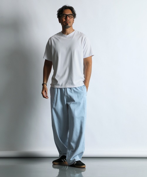 The DUFFER of ST.GEORGE(ザダファーオブセントジョージ)の「BROKEN DENIM EASY BARREL PANTS:バルーンシルエット バレルデニムパンツ / ライトオンス / ヴィンテージ加工 / イージーパンツ(デニムパンツ・メンズ・ライトインディゴブルー・X-LARGE/MEDIUM/SMALL/LARGE)」の3枚目の写真