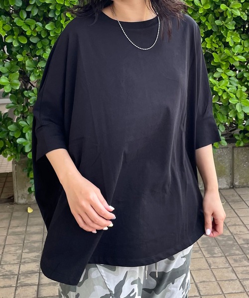CRB(シーアールビー)の「デザインビッグTシャツ(Tシャツ/カットソー・レディース・グレイッシュベージュ/オフホワイト/ブラック/カーキ・F)」の3枚目の写真