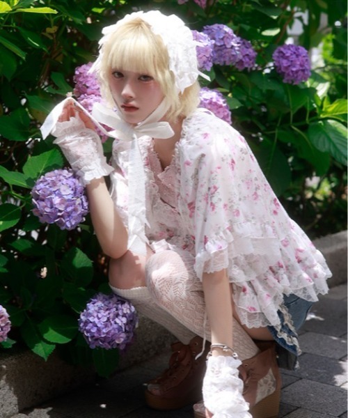 myu:loret(ミュウロレット)の「花柄フリルポンチョ(シャツ/ブラウス・レディース・ピンク/ホワイト・FREE)」の13枚目の写真