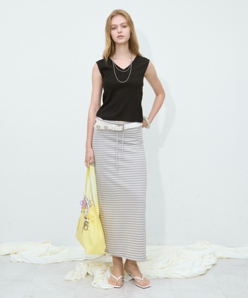 Rohwel(ローウェル)の「Border Maxi Skirt / ボーダーマキシスカート(スカート・レディース・ネイビー/グレー・FREE)」の17枚目の写真