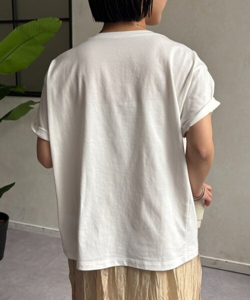 Jena espace merveilleux(ジェナ エスパスメルヴェイユ)の「シャーリング切替カットソー(Tシャツ/カットソー・レディース・グレー/オフホワイト/ブラック・FREE)」の20枚目の写真
