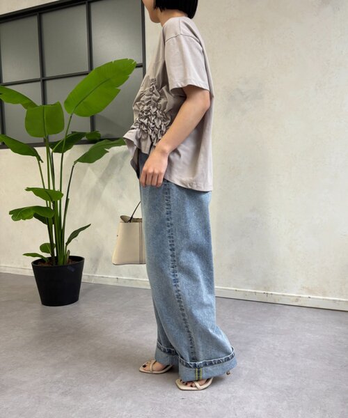 Jena espace merveilleux(ジェナ エスパスメルヴェイユ)の「シャーリング切替カットソー(Tシャツ/カットソー・レディース・グレー/オフホワイト/ブラック・FREE)」の6枚目の写真