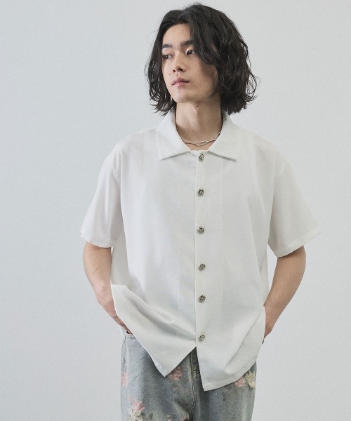 Shoowtime(ショウタイム)の「Metal Button Sheer Open-Collar Short Sleeve Shirt / メタルボタンシアーオープンカラー半袖シャツ(シャツ/ブラウス・メンズ・ホワイト/ブラック・MEDIUM/LARGE/X-LARGE)」の5枚目の写真
