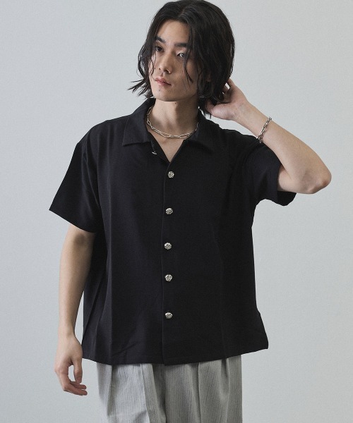 Shoowtime(ショウタイム)の「Metal Button Sheer Open-Collar Short Sleeve Shirt / メタルボタンシアーオープンカラー半袖シャツ(シャツ/ブラウス・メンズ・ホワイト/ブラック・MEDIUM/LARGE/X-LARGE)」の18枚目の写真